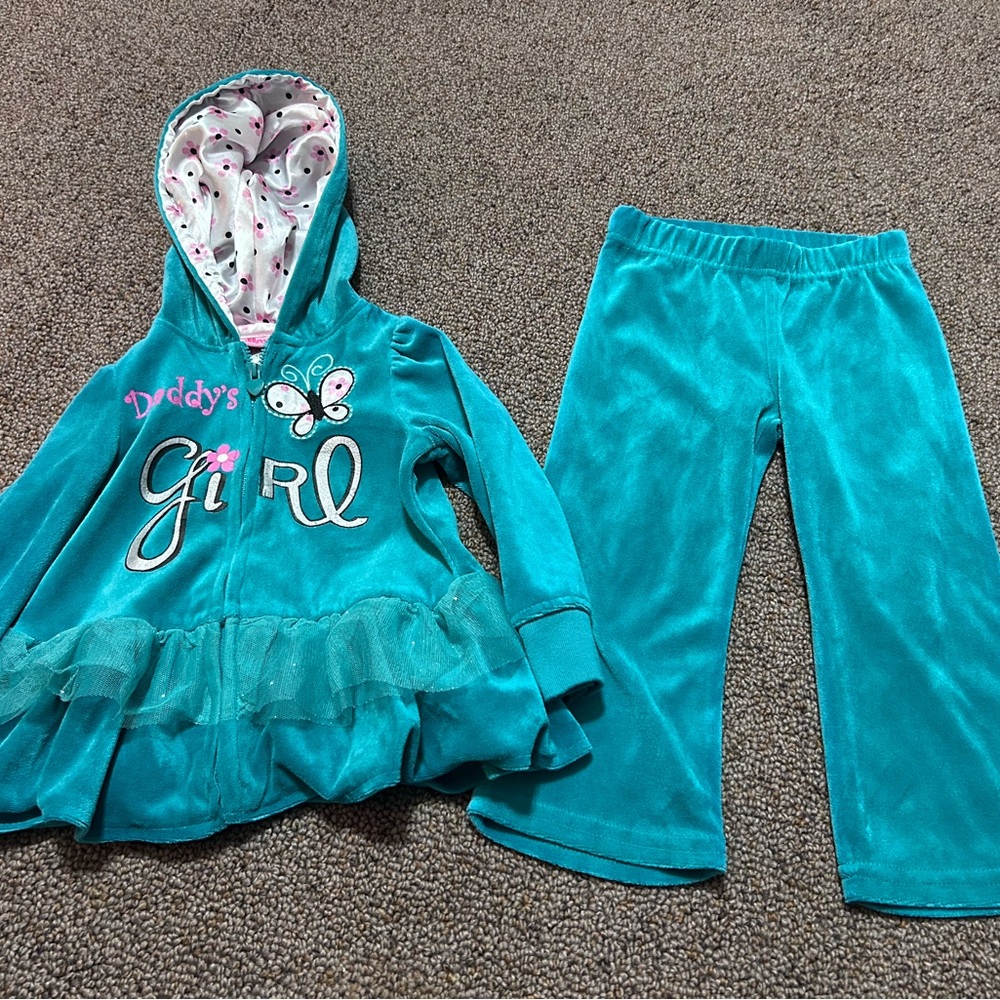 Y2K Daddy’s Girl Tracksuit Size 2T
